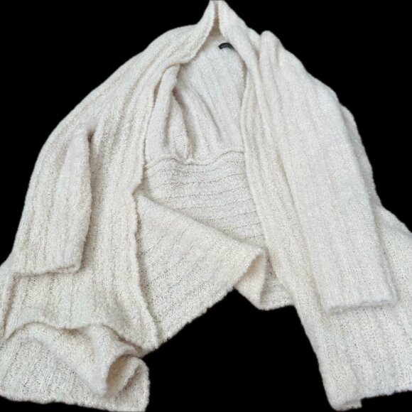 Classic Alpaca Wool Sweater - Size Large - Cream/Off-White - Soft & Warm! - Picture 1 of 2